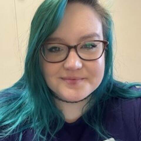 Senior Librarian Shelby Evans