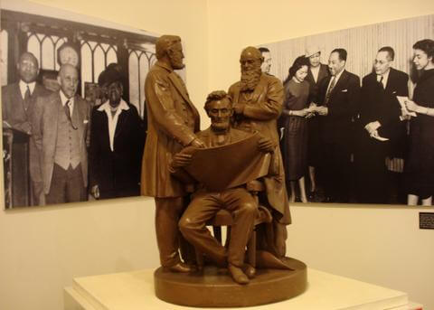 https://informedhumane.wordpress.com/2011/03/04/week-31-howard-university-museum/