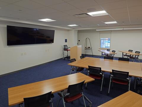 Seminar Room (UGL G023)
